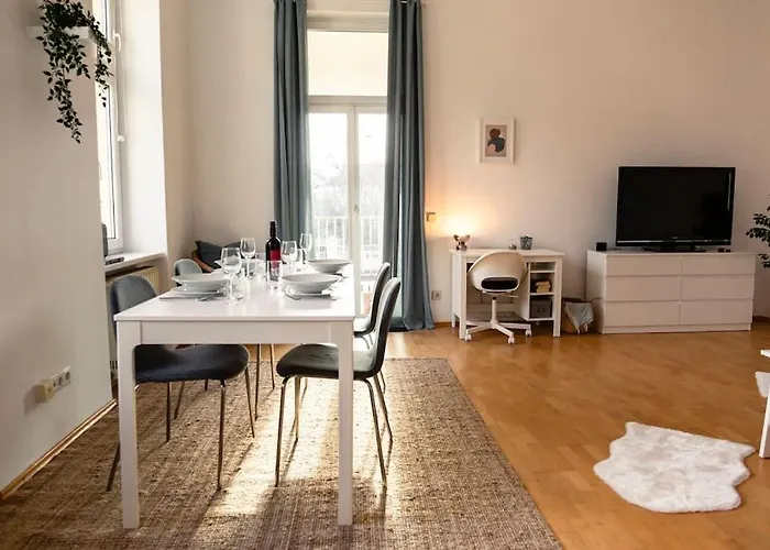 Apartmán Savoir-vivre In Unserer Zentralen Balkonwohnung
